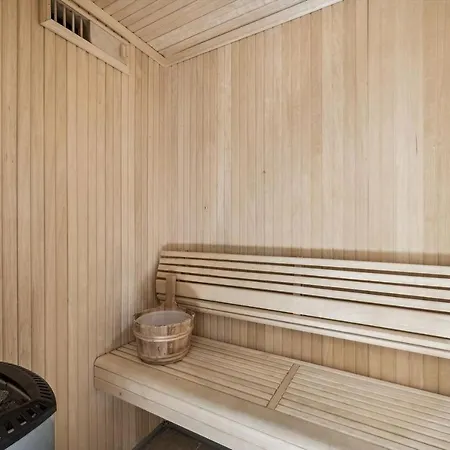 Valentina By Arctic Prive - Northern Lights With Sauna & Fjord View In Дом отдыха *