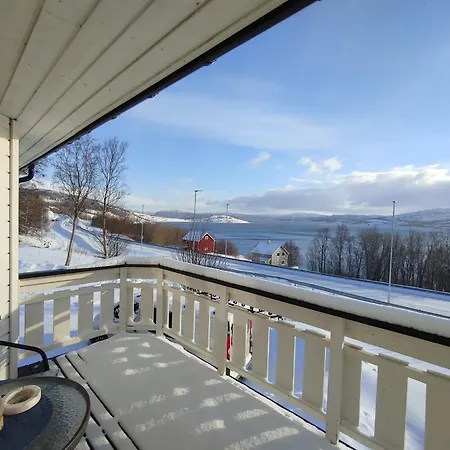 Valentina By Arctic Prive - Northern Lights With Sauna & Fjord View In Альта